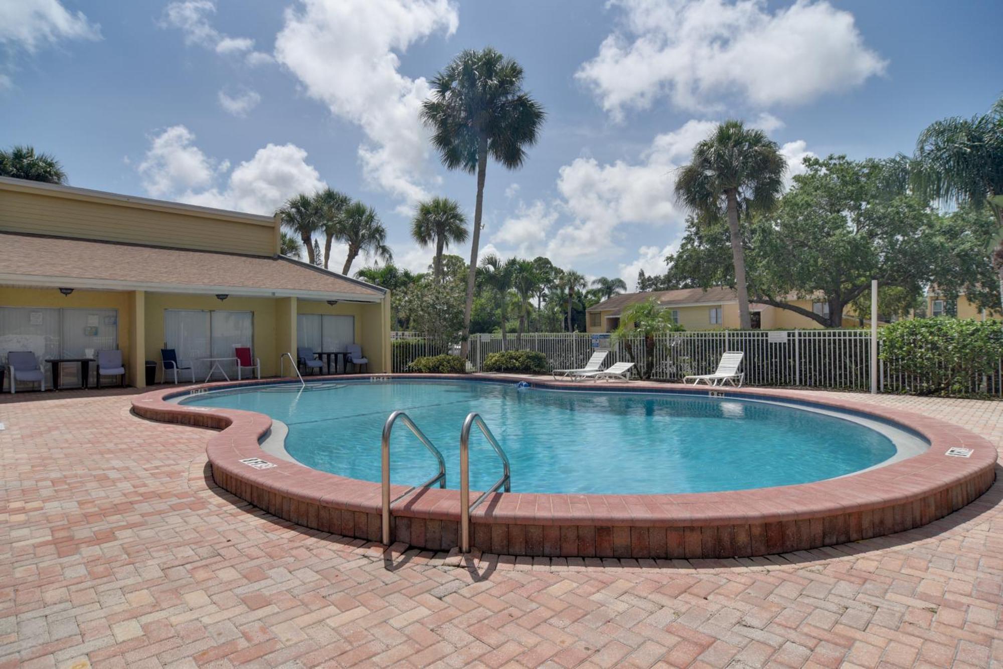 Sarasota Escape About 4 Mi To Siesta Key Beach! 외부 사진
